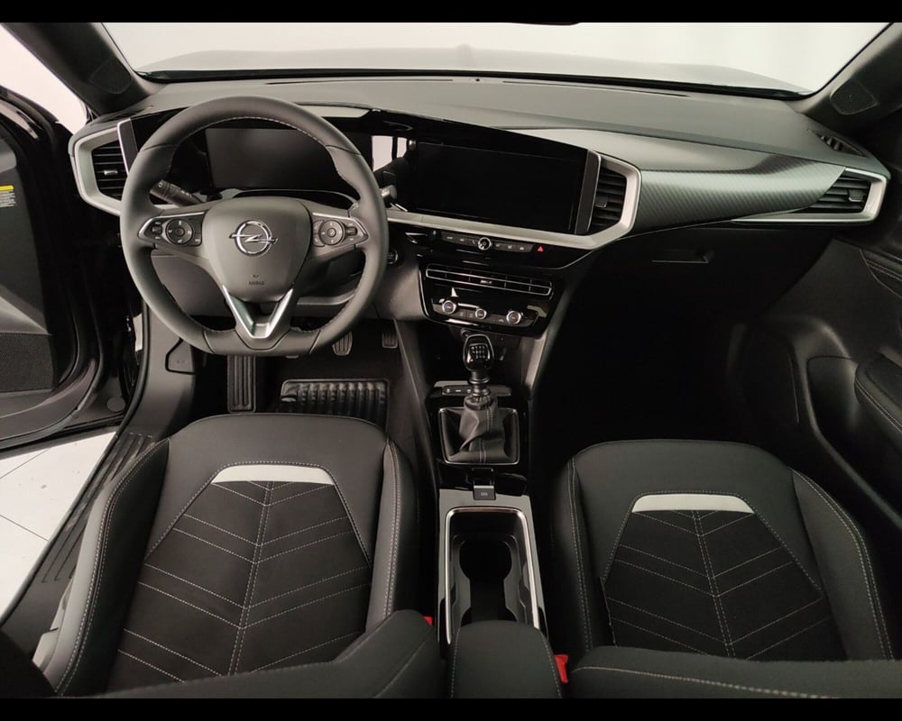 Opel Mokka nuova a Caserta (14)