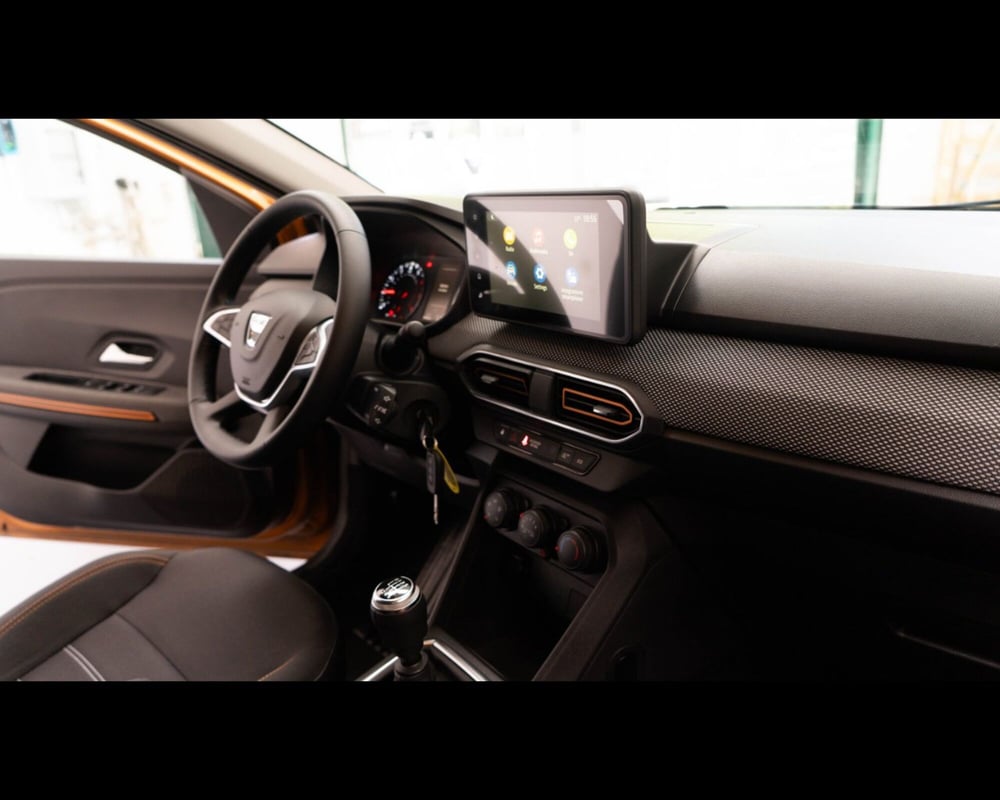 Dacia Sandero usata a Venezia (13)