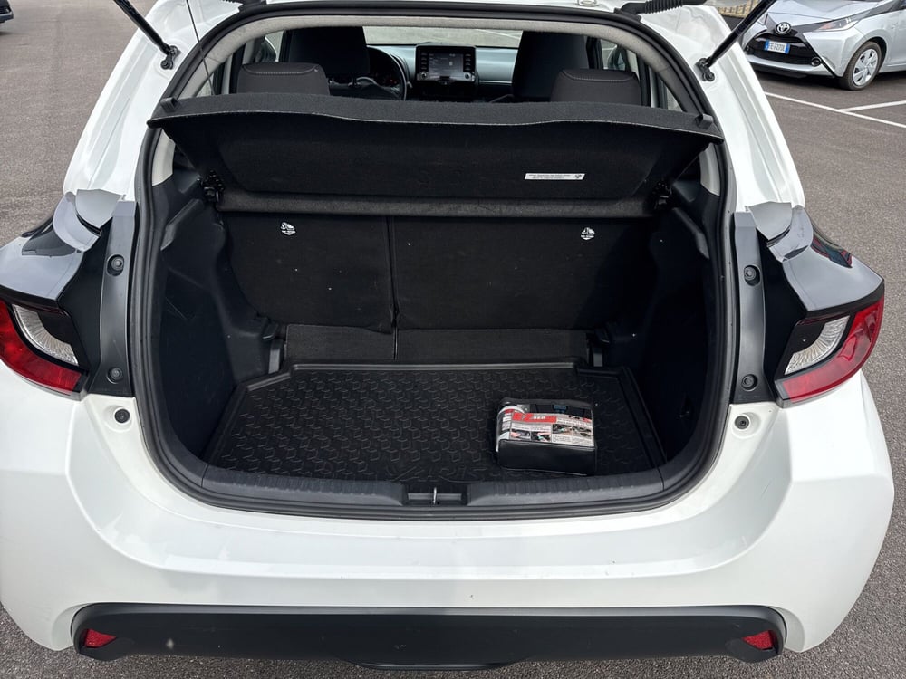 Toyota Yaris usata a Mantova (14)