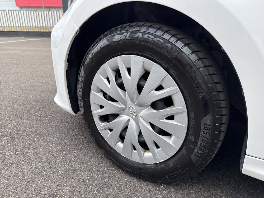 Toyota Yaris usata a Mantova (15)