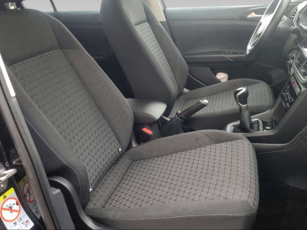 Volkswagen T-Cross usata a Livorno (12)