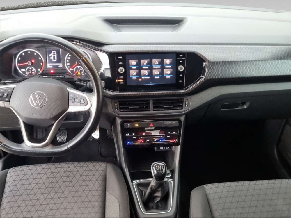 Volkswagen T-Cross usata a Livorno (9)