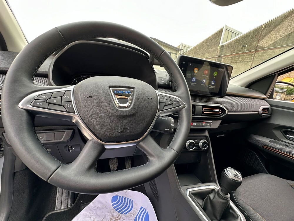 Dacia Sandero usata a Monza e Brianza (7)
