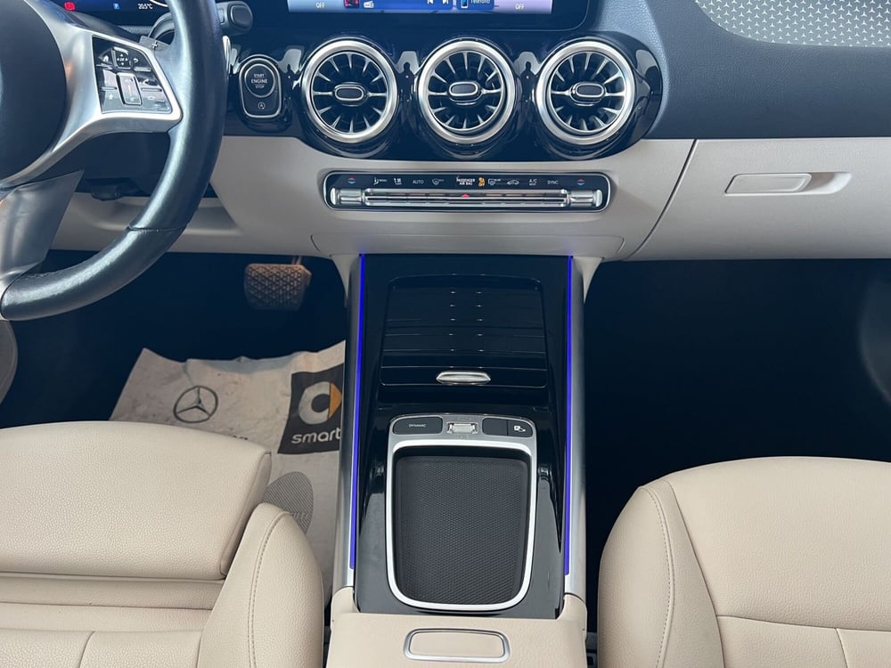 Mercedes-Benz GLA SUV usata a Cosenza (15)