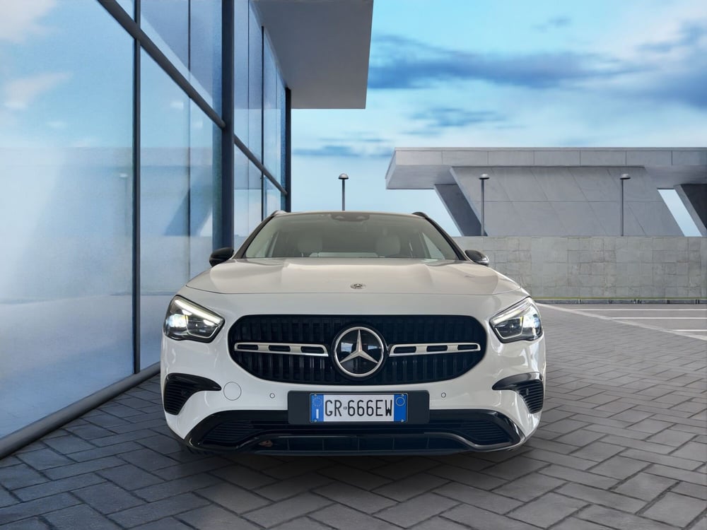 Mercedes-Benz GLA SUV usata a Cosenza (2)