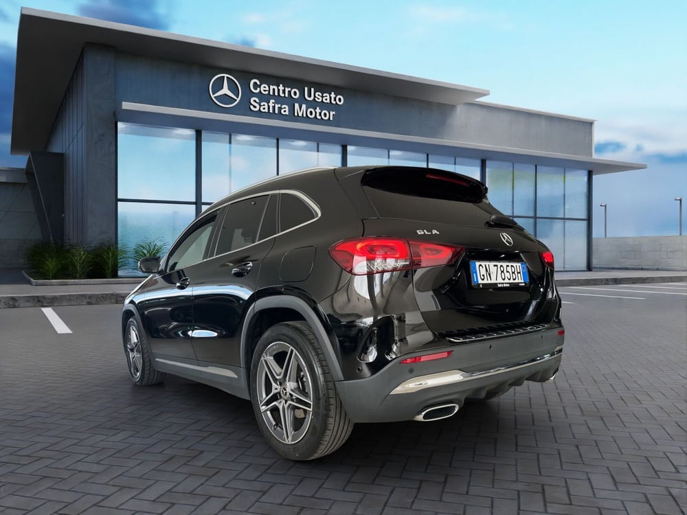 Mercedes-Benz GLA SUV usata a Cosenza (4)