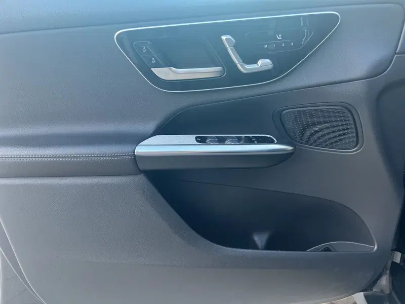 Mercedes-Benz GLC usata a Cosenza (12)