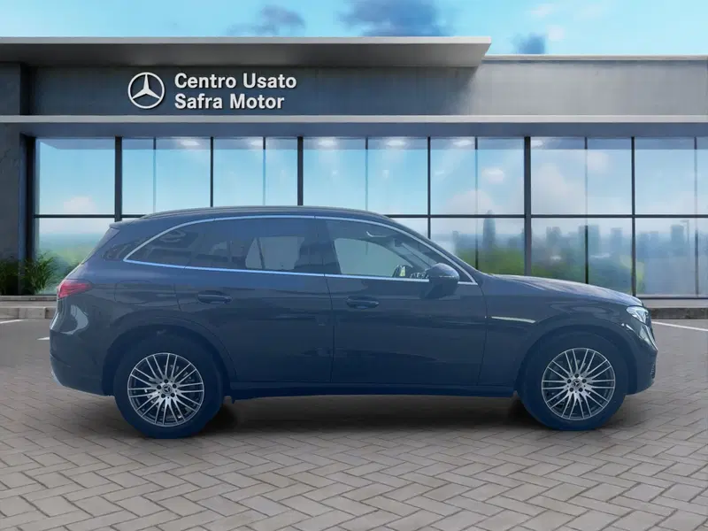 Mercedes-Benz GLC usata a Cosenza (7)