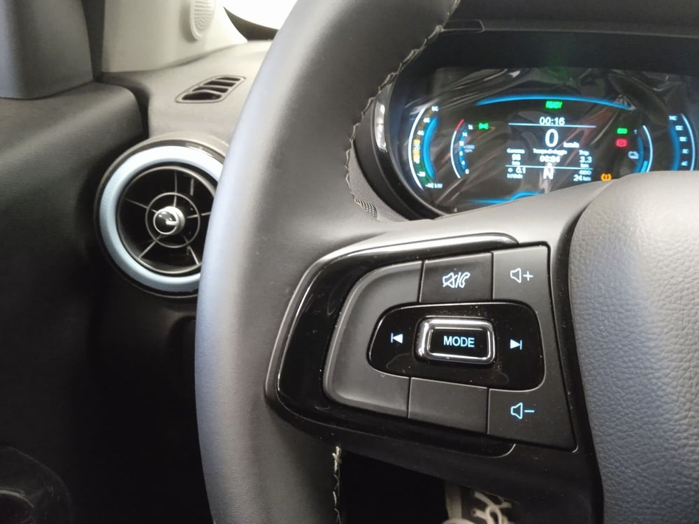 Dr dr 1.0 EV nuova a Torino (16)