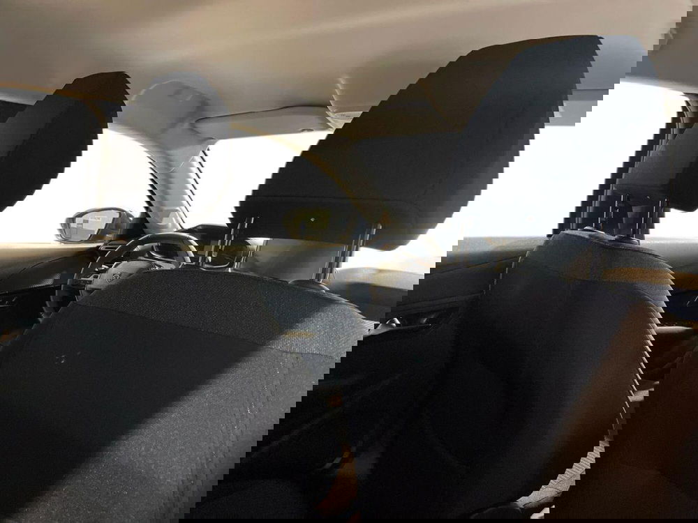 Peugeot 208 nuova a Salerno (17)