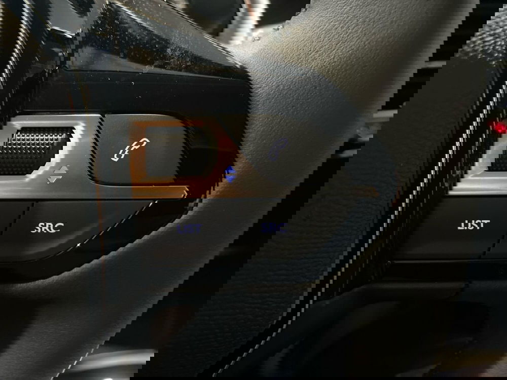 Peugeot 208 nuova a Salerno (20)