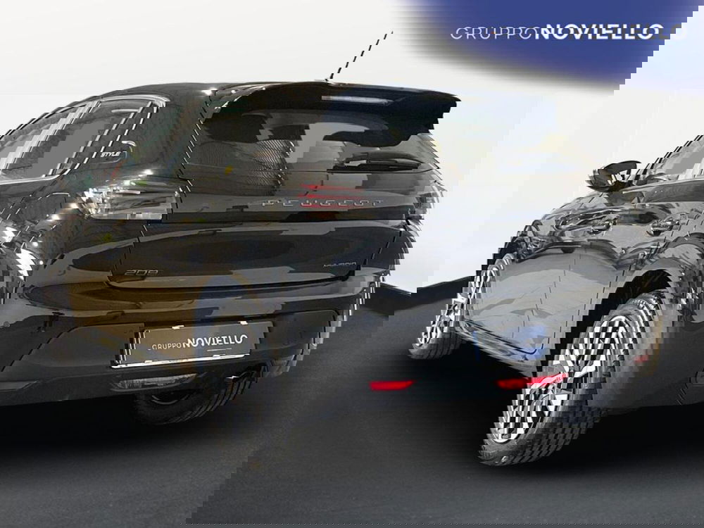 Peugeot 208 nuova a Salerno (5)