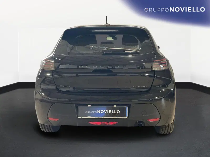 Peugeot 208 nuova a Salerno (6)