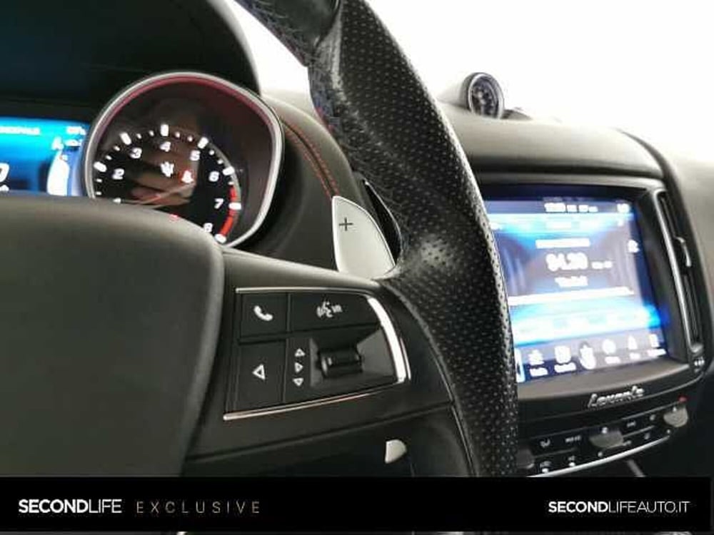Maserati Levante usata a Chieti (13)
