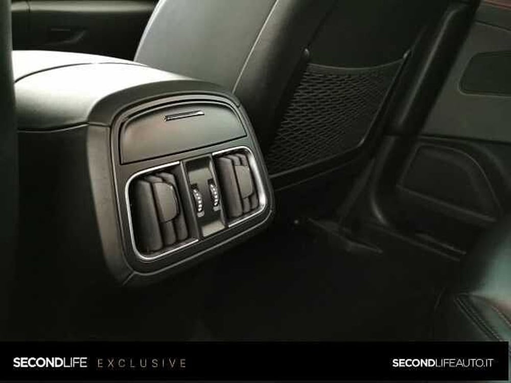 Maserati Levante usata a Chieti (14)