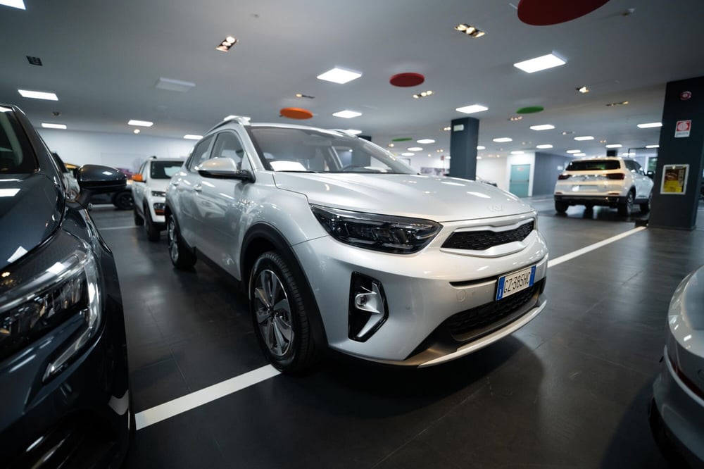 Kia Stonic nuova a Torino (19)