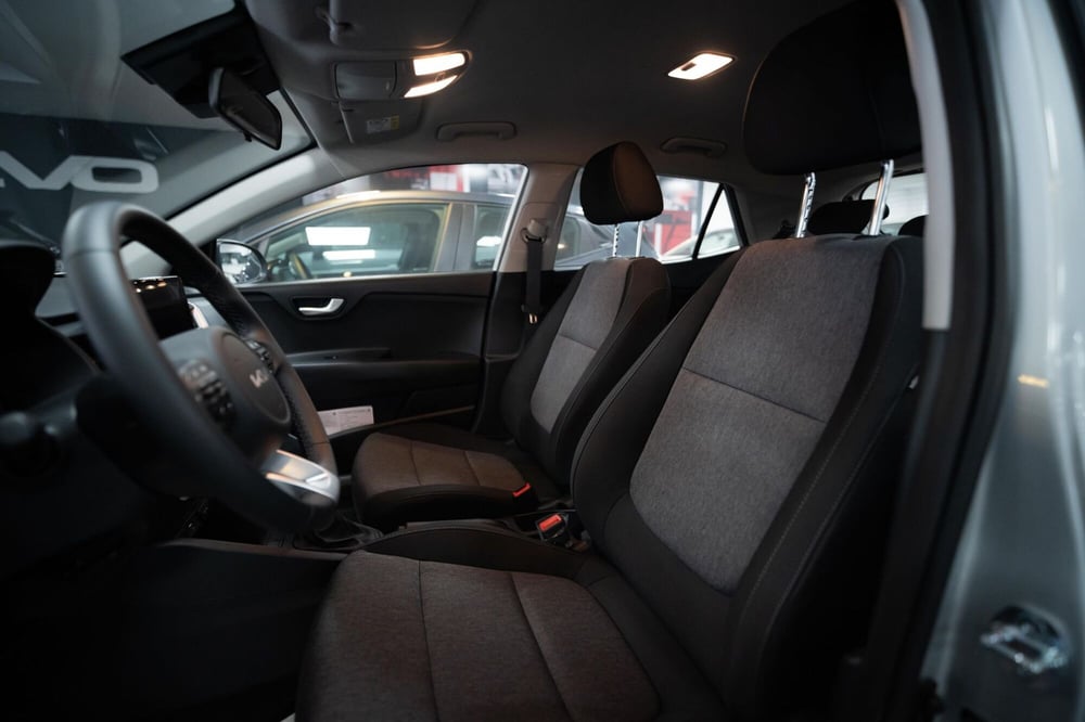 Kia Stonic nuova a Torino (6)