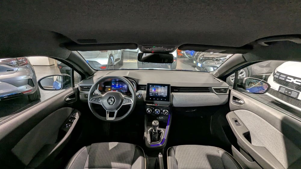Renault Clio usata a Milano (9)