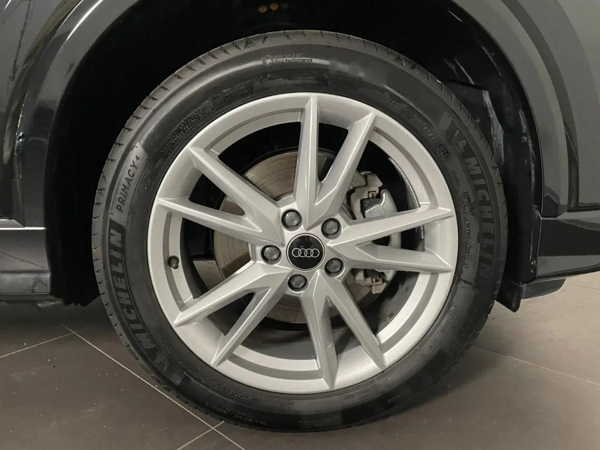 Audi Q2 usata a Taranto (10)