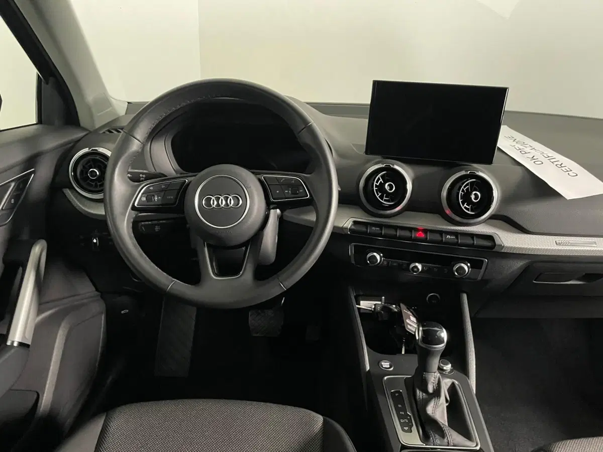 Audi Q2 usata a Taranto (6)