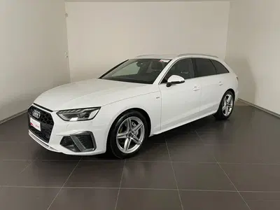 Audi A4 Avant 40 TDI quattro S tronic S line edition del 2024 usata a Martina Franca