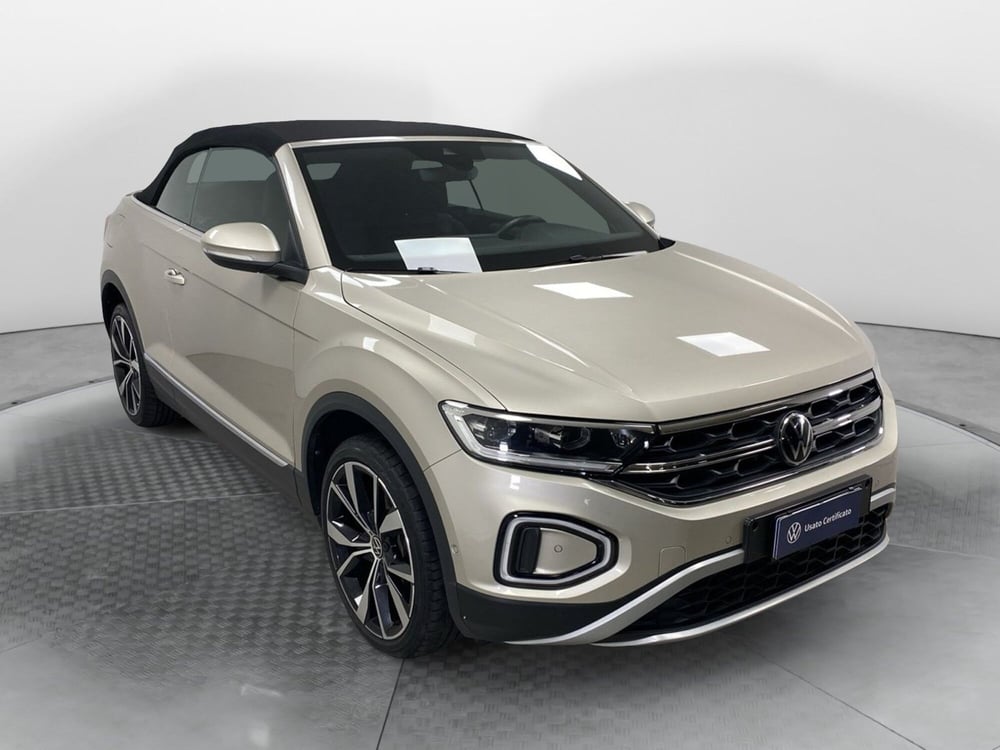 Volkswagen T-Roc Cabrio usata a Varese (4)