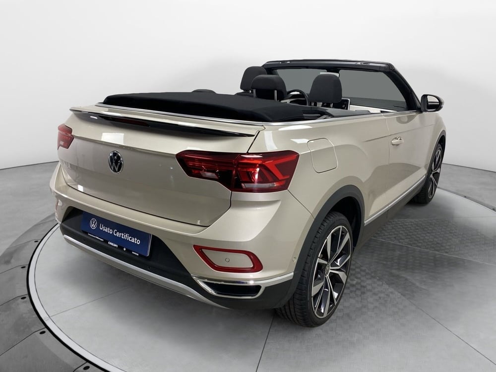 Volkswagen T-Roc Cabrio usata a Varese (6)