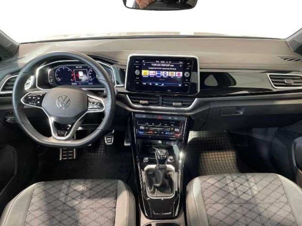 Volkswagen T-Roc usata a Pistoia (11)
