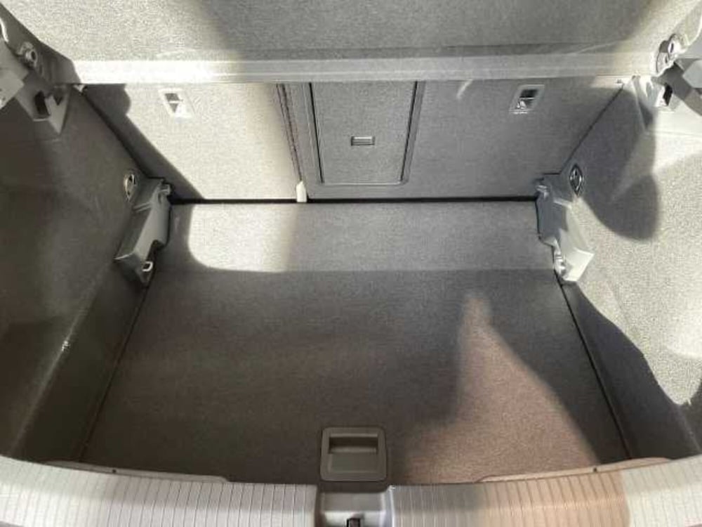 Volkswagen T-Roc usata a Pistoia (8)