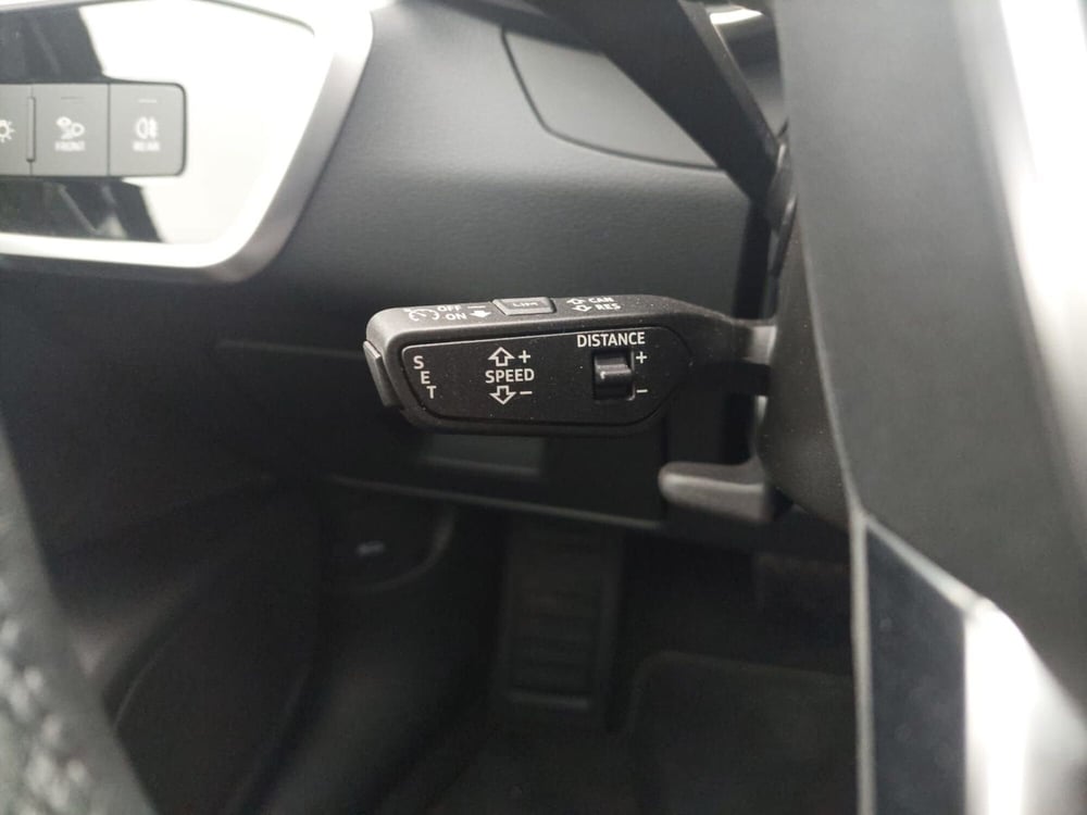 Audi A6 Avant usata a Bari (19)