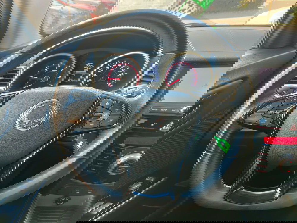 Ssangyong Tivoli usata a Torino (17)