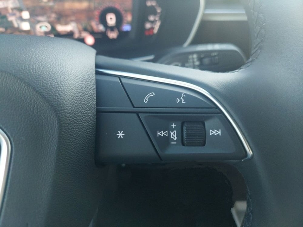Audi Q3 usata a Bari (8)