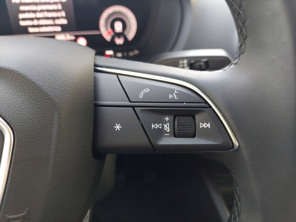 Audi Q2 usata a Bari (7)