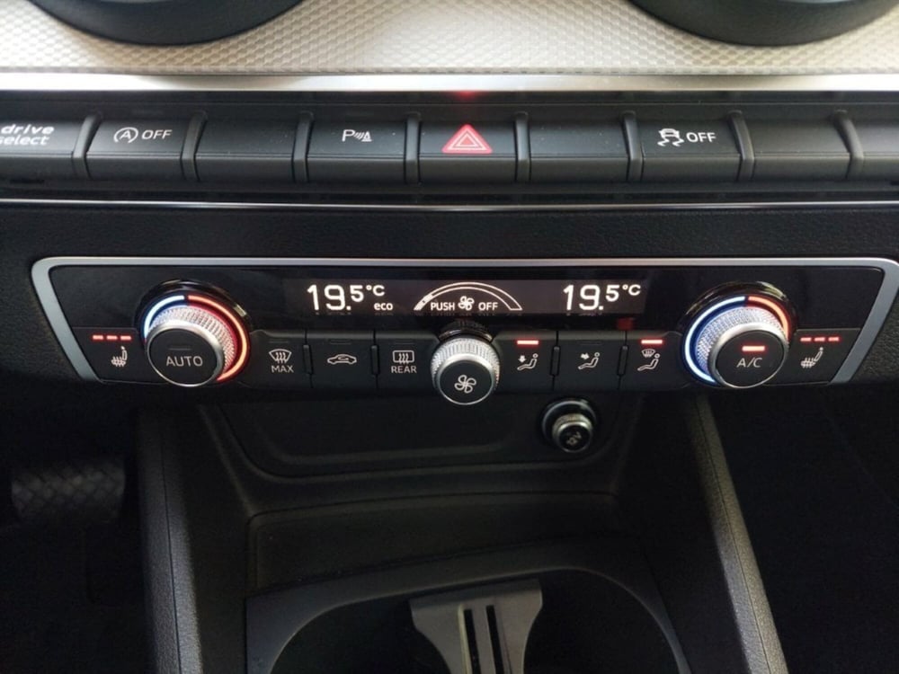 Audi Q2 usata a Bari (8)