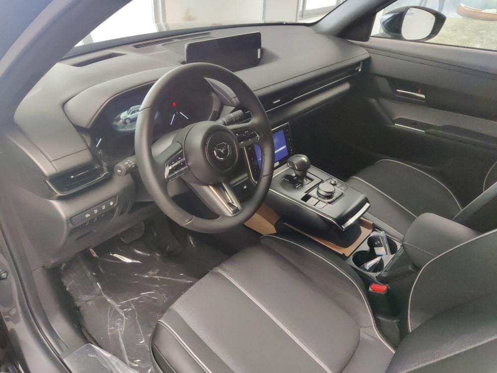 Mazda MX-30 nuova a Arezzo (12)