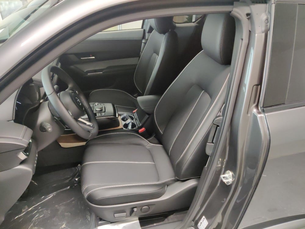 Mazda MX-30 nuova a Arezzo (13)