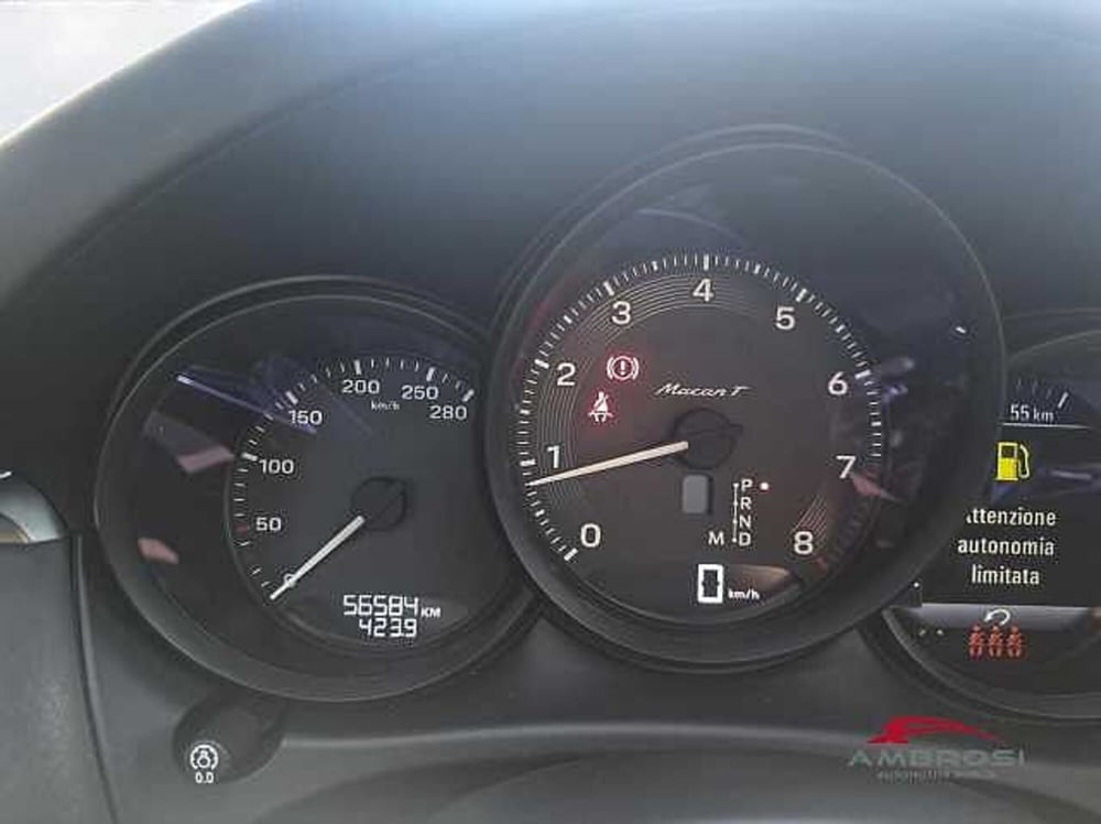 Porsche Macan usata a Viterbo (12)