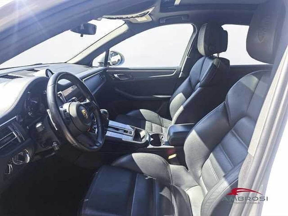 Porsche Macan usata a Viterbo (9)