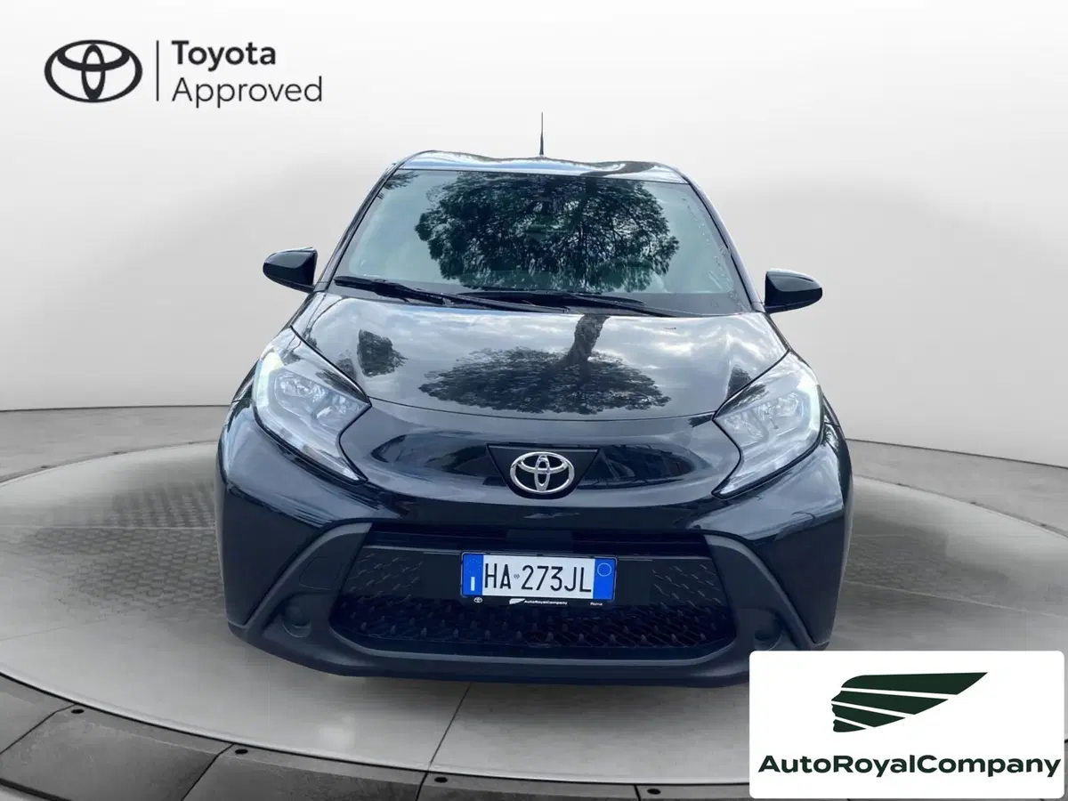 Toyota Aygo X nuova a Roma (11)
