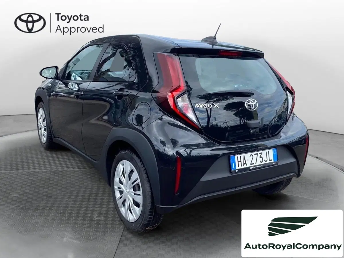 Toyota Aygo X nuova a Roma (6)