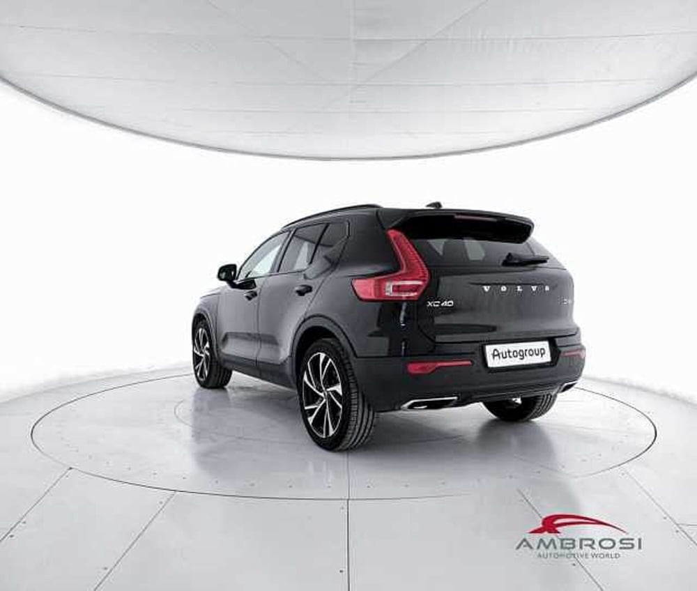 Volvo XC40 usata a Viterbo (4)