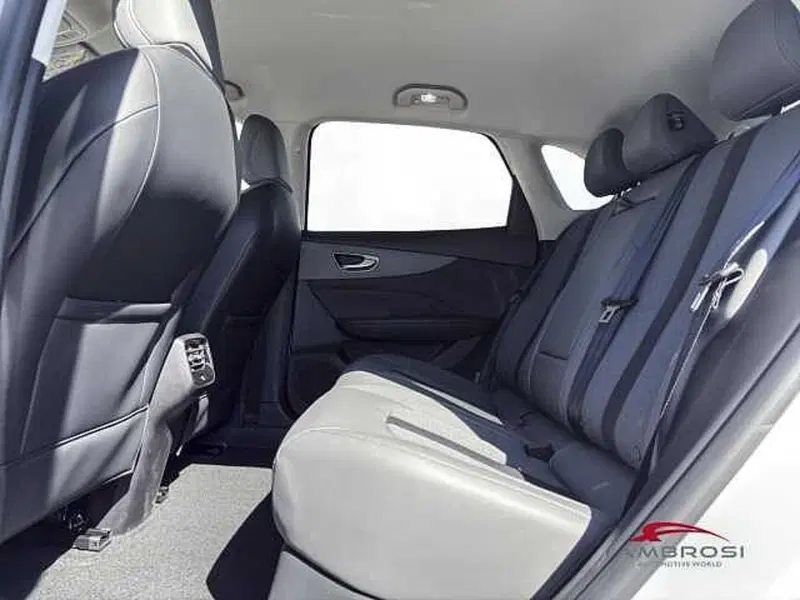 Mg MGS5 nuova a Viterbo (12)