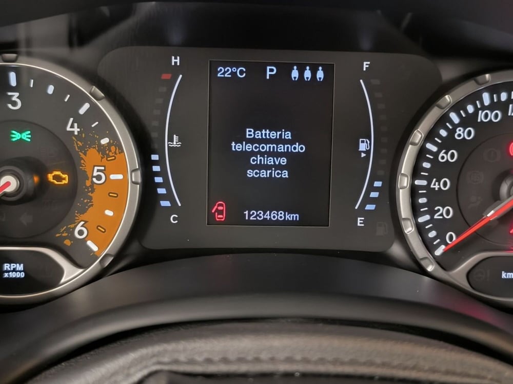 Jeep Renegade usata a Udine (14)