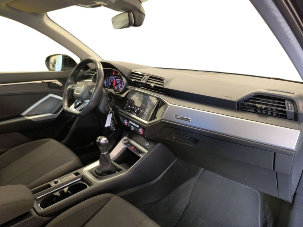 Audi Q3 usata a Udine (13)