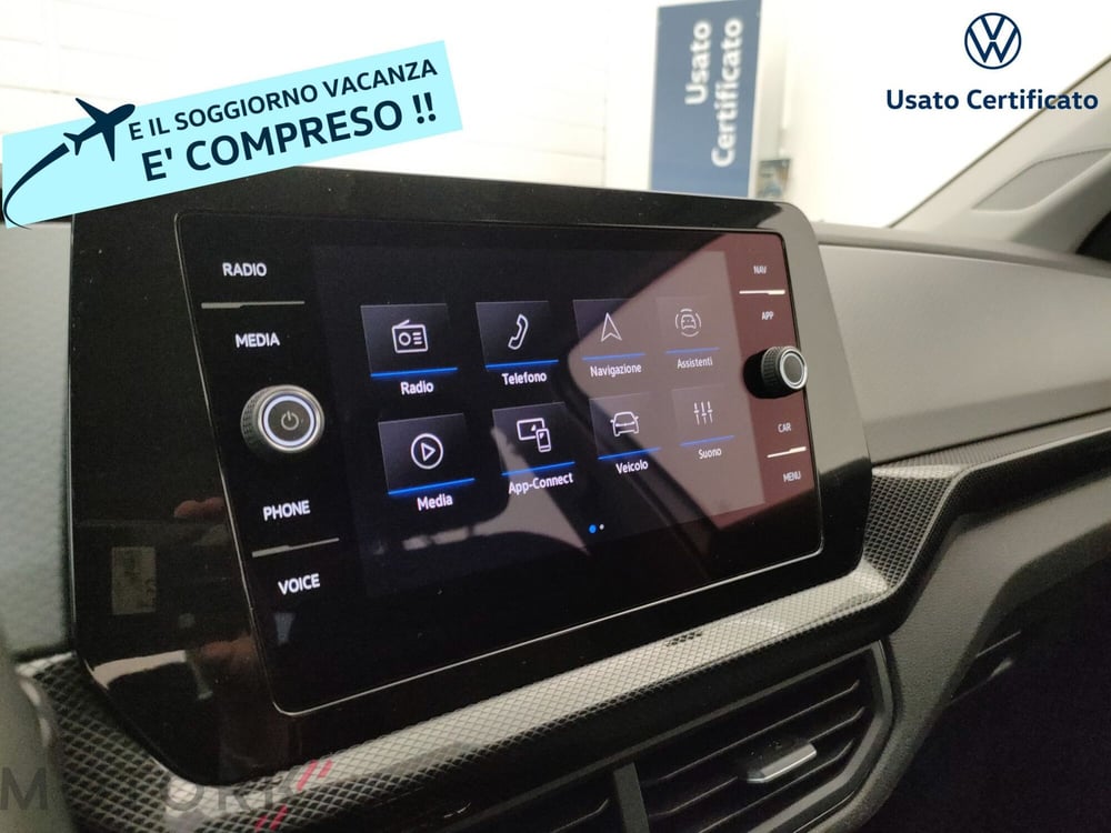 Volkswagen T-Cross usata a Varese (14)