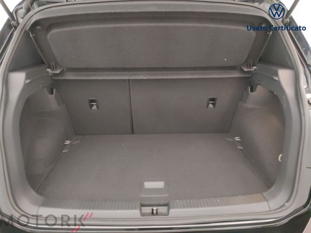 Volkswagen T-Cross usata a Varese (10)