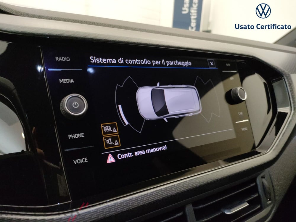Volkswagen T-Cross usata a Varese (15)