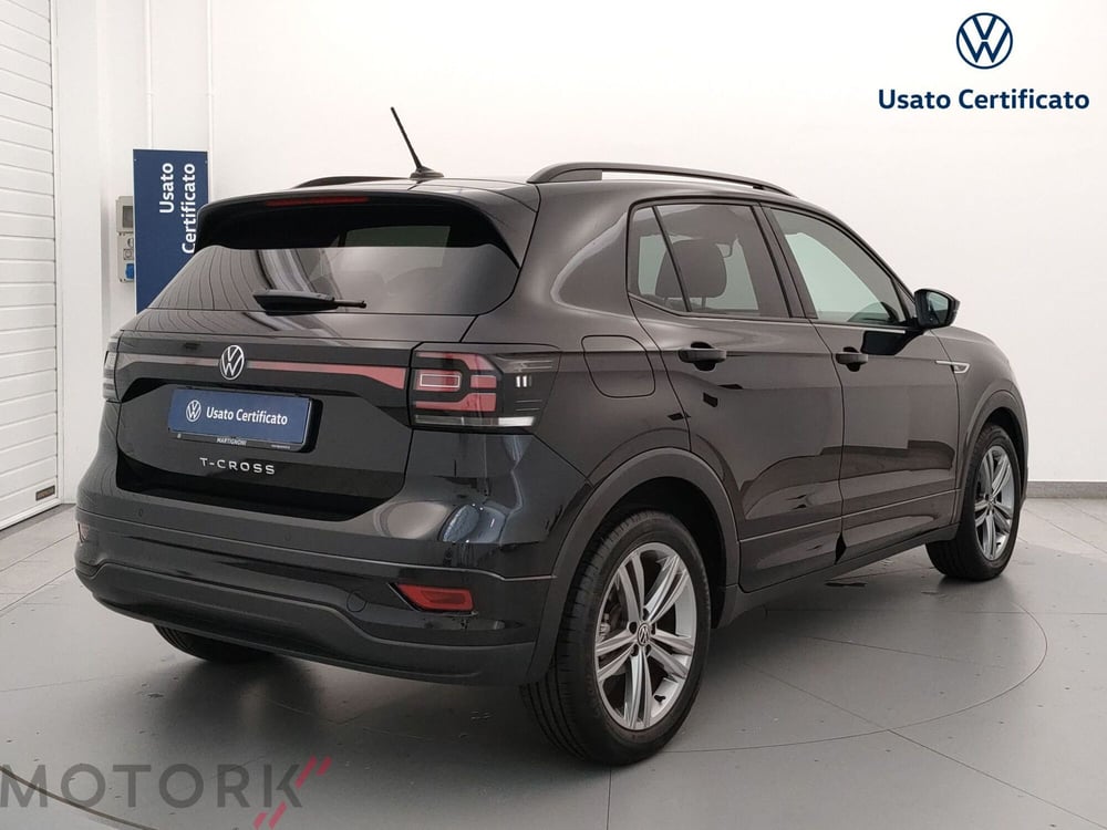 Volkswagen T-Cross usata a Varese (8)