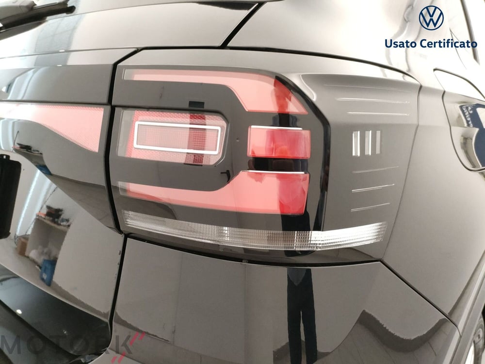Volkswagen T-Cross usata a Varese (9)