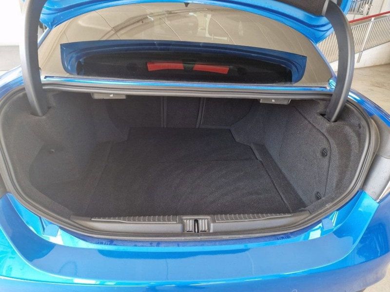 Alfa Romeo Giulia usata a Terni (11)